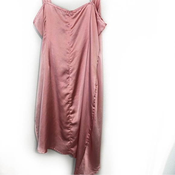 Pretty Little Thing Pink Asymmetrical Dress - Picture 3 of 5